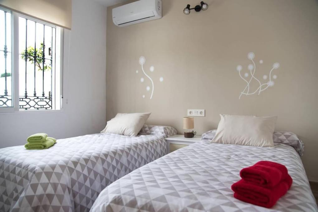 House W Shared Pool, Perfect For Small Families Fuengirola Buitenkant foto